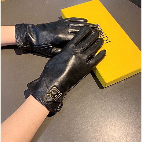 fendi gloves women's.